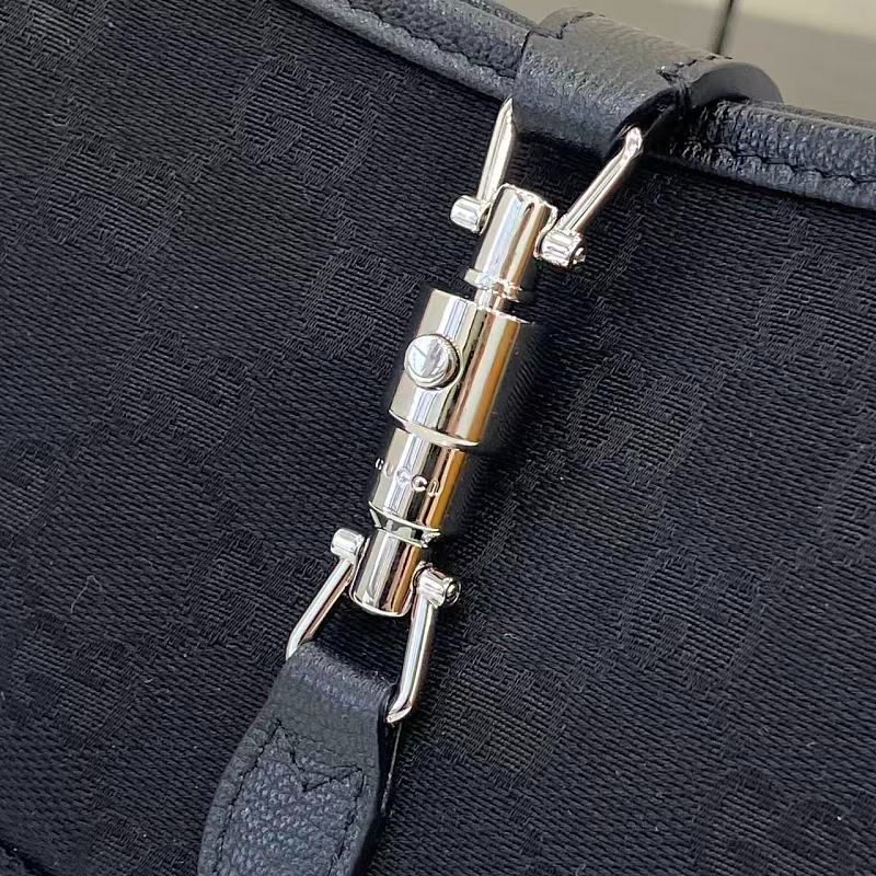 LGP58 bag 28-19-4.5cm 27-13-6cm Hand bag